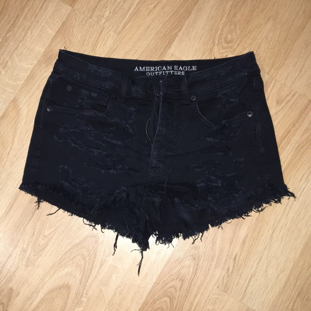 Black distressed jean shorts